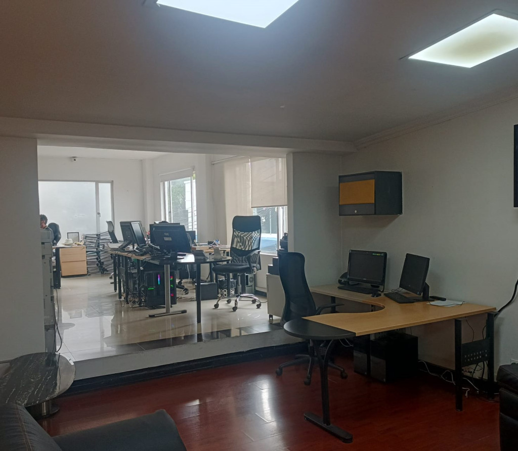 Casa en venta en Normandia, Bogotá · foto 5 de 24