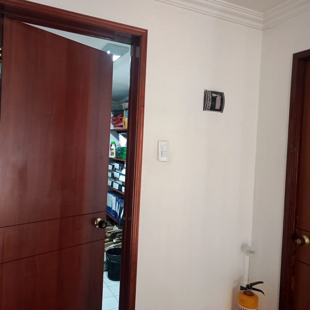 Casa en venta en Normandia, Bogotá · foto 6 de 24