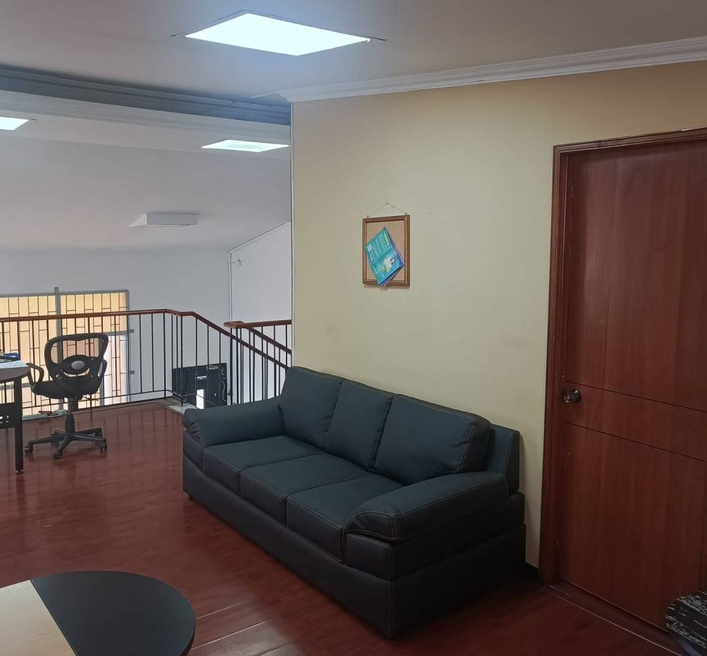 Casa en venta en Normandia, Bogotá · foto 9 de 24