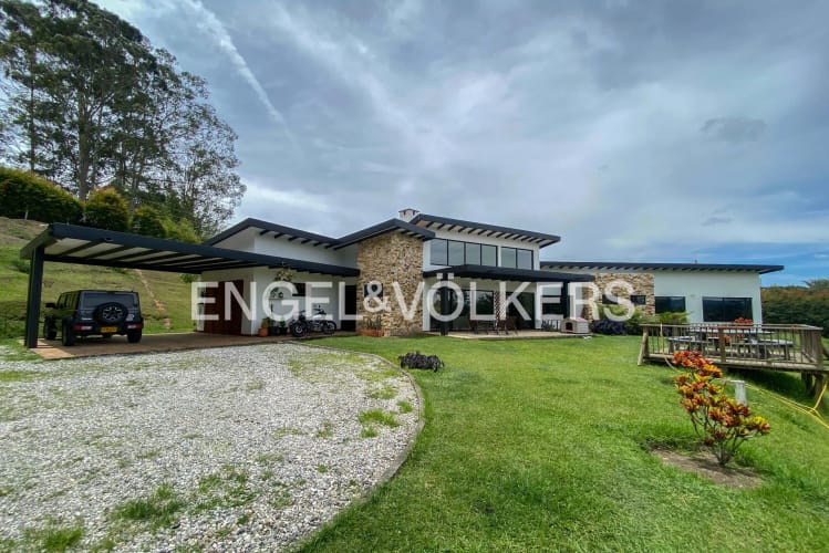 Casa de 3 alcobas en venta en Santa Ana, Rionegro, 262 m² · foto 19 de 19