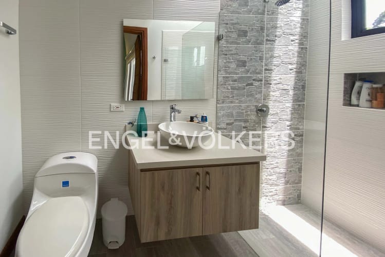 Casa de 3 alcobas en venta en Santa Ana, Rionegro, 262 m² · foto 15 de 19
