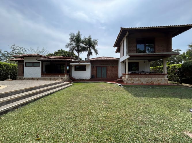 Casa de 4 alcobas en venta en Las Mercedes, Jamundí, 420 m² · foto 9 de 24