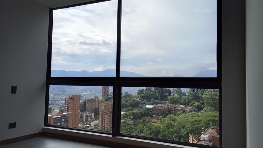 Apartamento de 2 alcobas en arriendo en El Poblado, Medellín, 85 m² · foto 9 de 24