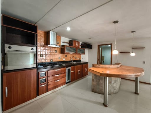 Apartamento de 3 alcobas en venta en Aves Maria, Sabaneta, 125 m² · foto 4 de 17