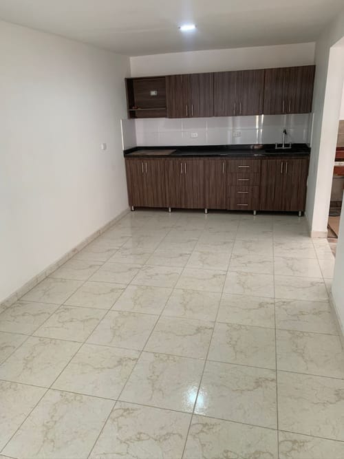 Apartamento de 2 alcobas en venta en El Carmen De Viboral, El Carmen de Viboral, 59 m² · foto 2 de 9
