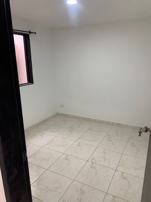 Apartamento de 2 alcobas en venta en El Carmen De Viboral, El Carmen de Viboral, 59 m² · foto 5 de 9