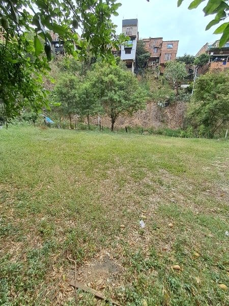 Lote en arriendo en Urbanizacion Villas De Comfenalco, Bello, 600 m² · foto 8 de 13