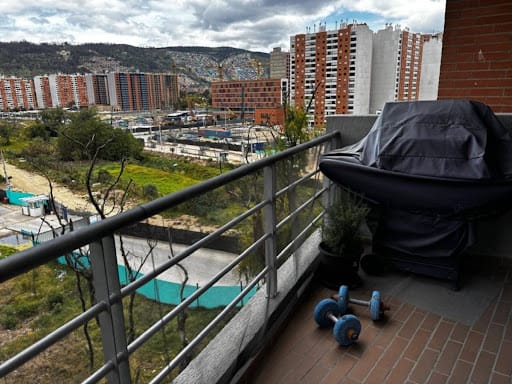 Apartamento de 3 alcobas en venta en La Alameda Centro, Bogotá, 95 m² · foto 6 de 24