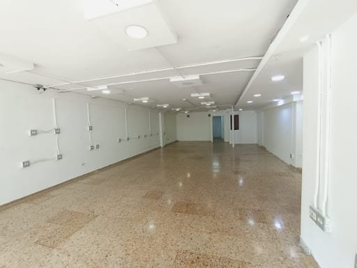 Local en arriendo en Cristo Rey, Medellín, 145 m² · foto 4 de 12