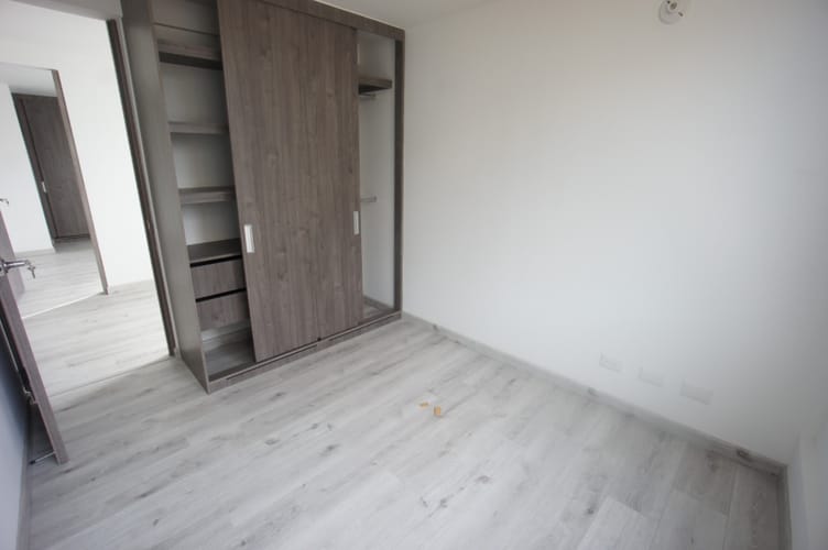 Apartamento de 3 alcobas en venta en Santa Teresa, Bogotá, 79 m² · foto 14 de 24