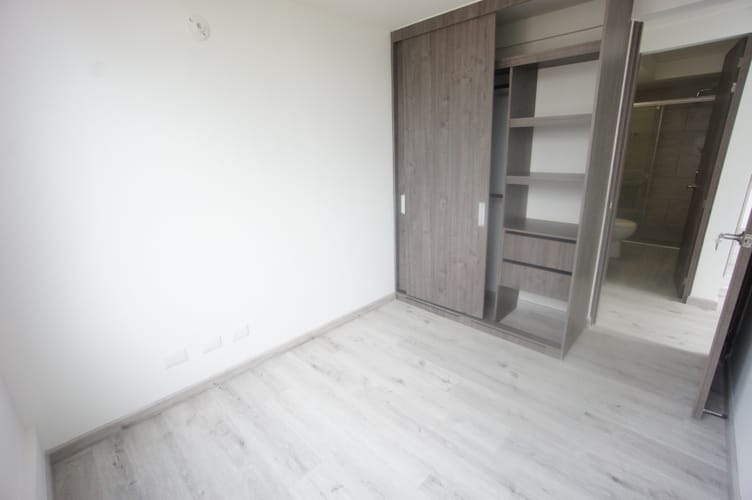 Apartamento de 3 alcobas en venta en Santa Teresa, Bogotá, 79 m² · foto 17 de 24