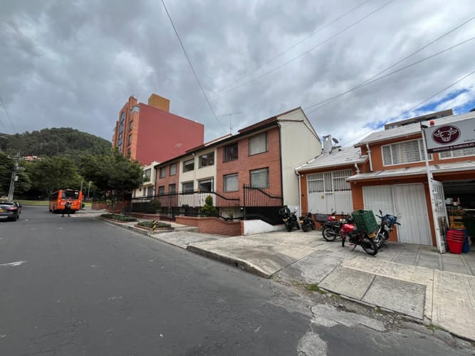 Apartamento de 2 alcobas en venta en Cedro Golf, Bogotá, 80 m² · foto 16 de 16