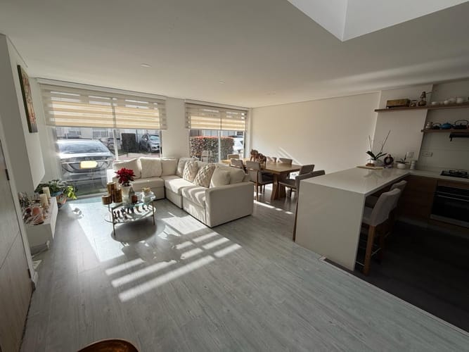 Casa en venta en La Estrella, Chía · foto 2 de 24