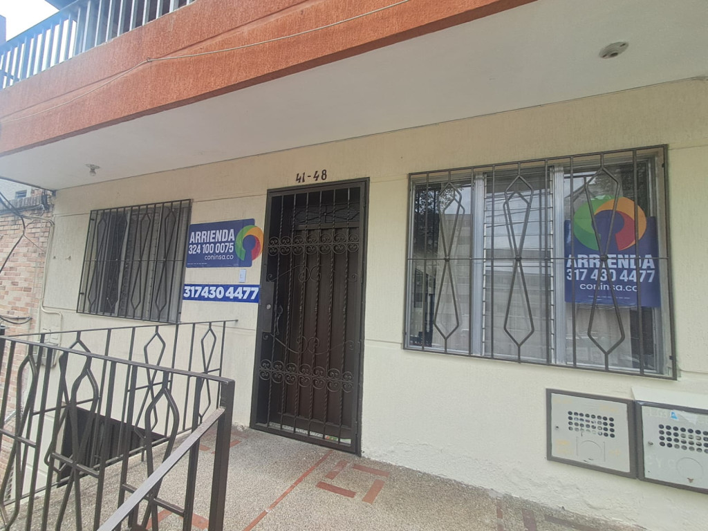 Casa en arriendo en San Miguel, Medellín · foto 2 de 24