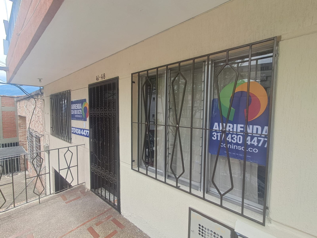 Casa en arriendo en San Miguel, Medellín · foto 4 de 24