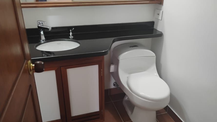 Apartamento de 3 alcobas en arriendo en Niza Norte, Bogotá, 100 m² · foto 5 de 16