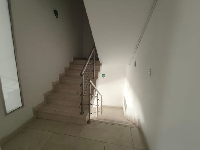Local en arriendo en Los Colores, Medellín, 700 m² · foto 3 de 24