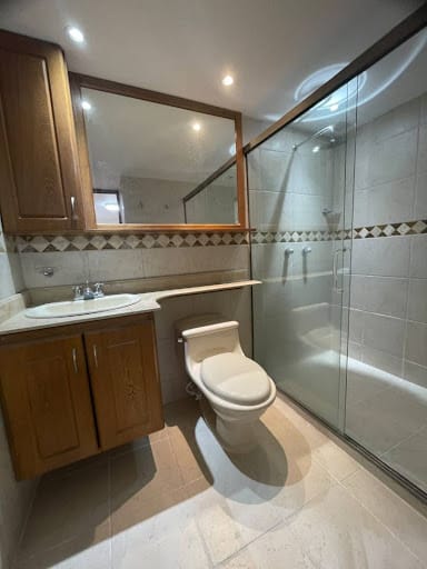 Apartamento de 3 alcobas en arriendo en Cd San Lucas, Envigado, 100 m² · foto 16 de 19