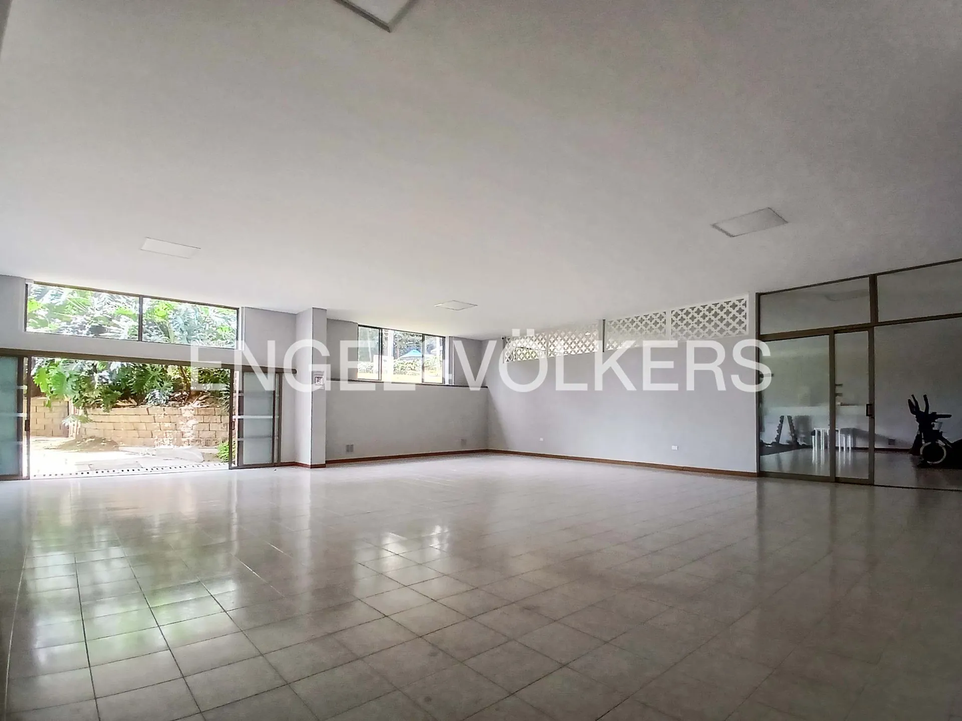 Apartamento en arriendo en El Tesoro, Medellín · foto 21 de 22