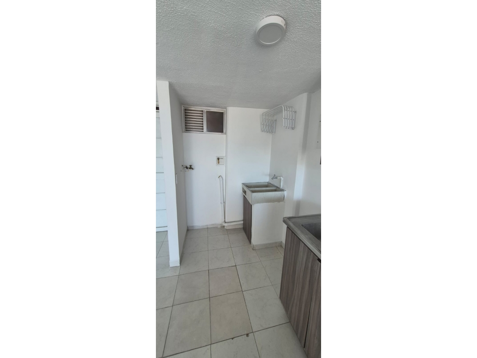 Apartamento en venta en Robledo, Medellín · foto 7 de 13