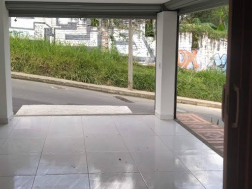 Commercial Space in Calasanz (21 m²) for Sale - 4