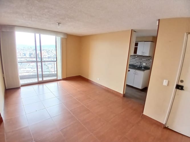 Apartamento de 3 alcobas en venta en Barrios Unidos, Bogotá, 64 m² · foto 2 de 22