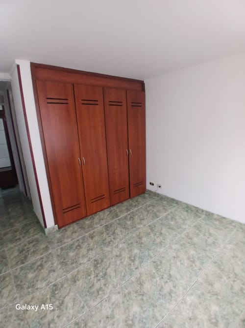 Apartamento en venta en Hayuelos, Bogotá · foto 6 de 21