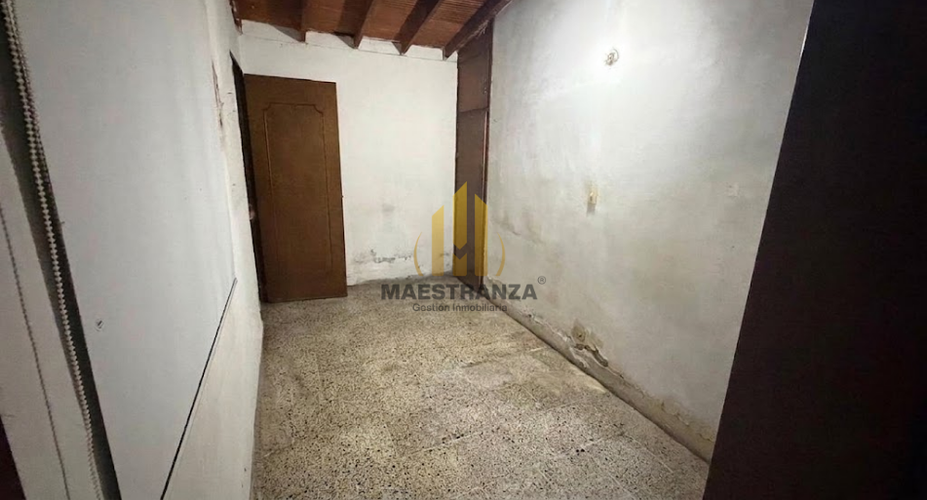 Casa de 4 alcobas en arriendo en El Nogal-Los Almendros, Medellín, 370 m² · foto 16 de 24