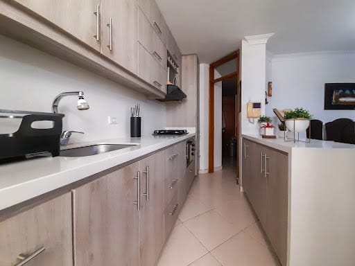 Apartamento de 3 alcobas en venta en Laureles, Medellín, 99 m² · foto 4 de 13