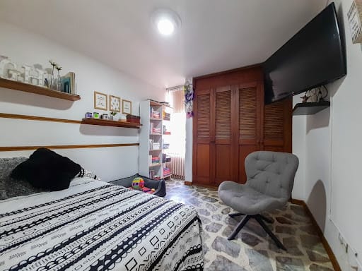 Apartamento de 3 alcobas en venta en Laureles, Medellín, 99 m² · foto 5 de 13