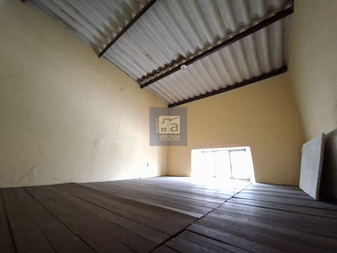 Casa de 3 alcobas en venta en Antonia Santos Centro, Bucaramanga, 250 m² · foto 9 de 16