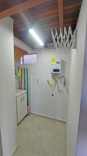 Apartamento de 3 alcobas en arriendo en El Rodeo, Medellín, 64 m² · foto 11 de 24