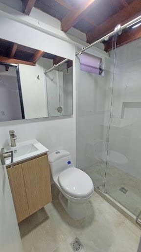 Apartamento de 3 alcobas en arriendo en El Rodeo, Medellín, 64 m² · foto 14 de 24