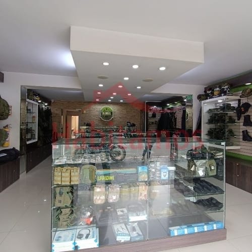 Local en arriendo en Estadio, Medellín, 480 m² · foto 3 de 24