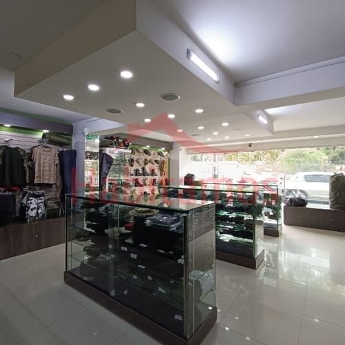 Local en arriendo en Estadio, Medellín, 480 m² · foto 6 de 24