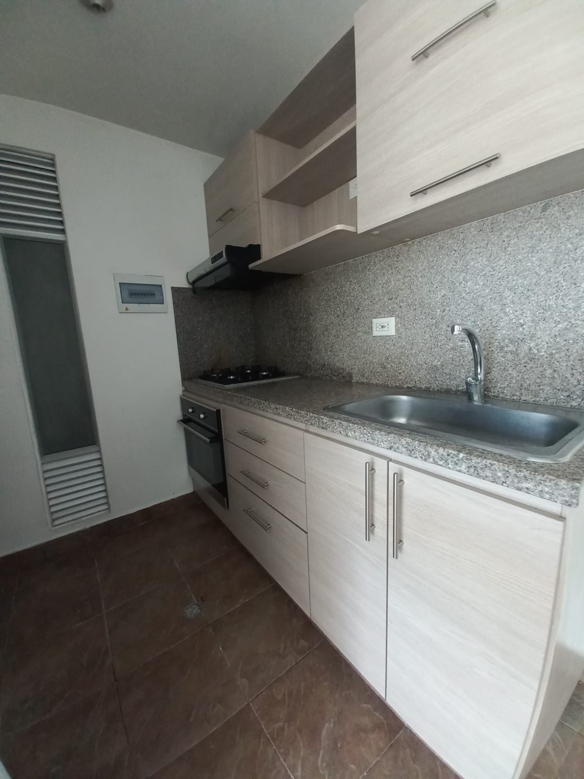Apartamento en venta en Villemar, Bogotá · foto 2 de 24