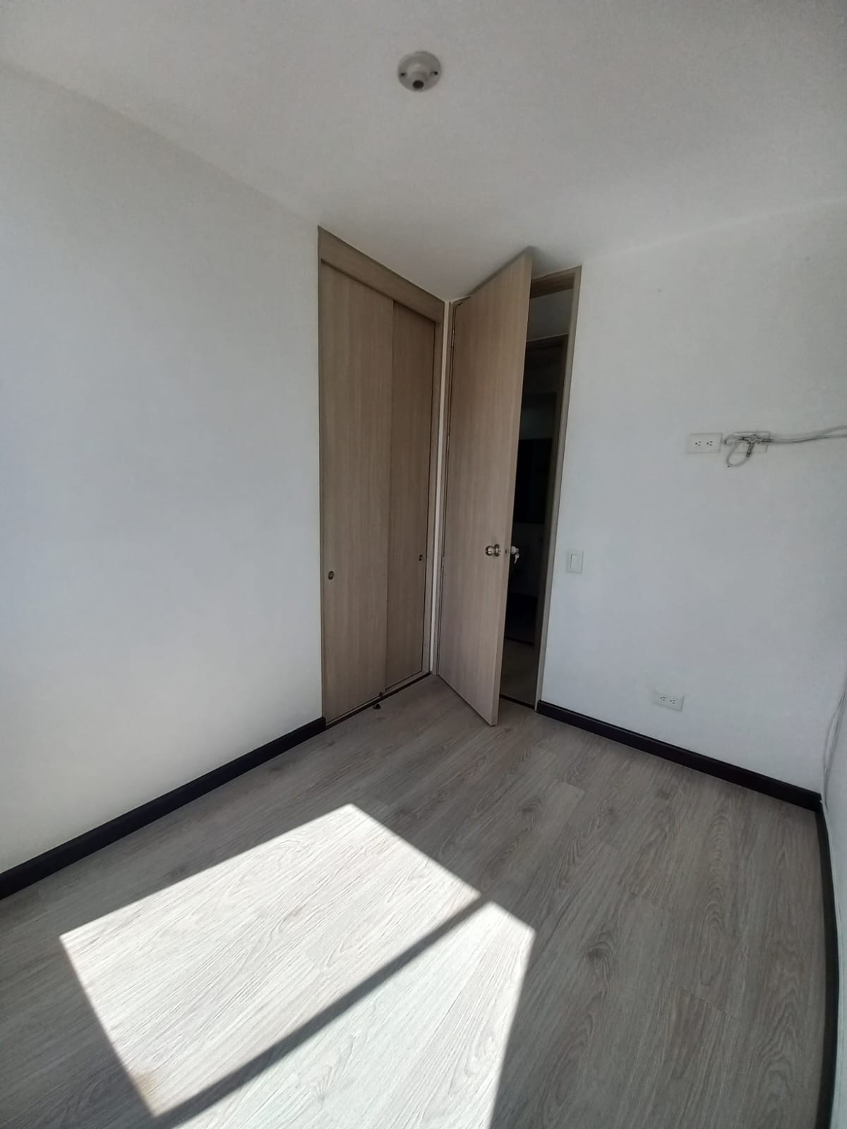 Apartamento en venta en Villemar, Bogotá · foto 8 de 24