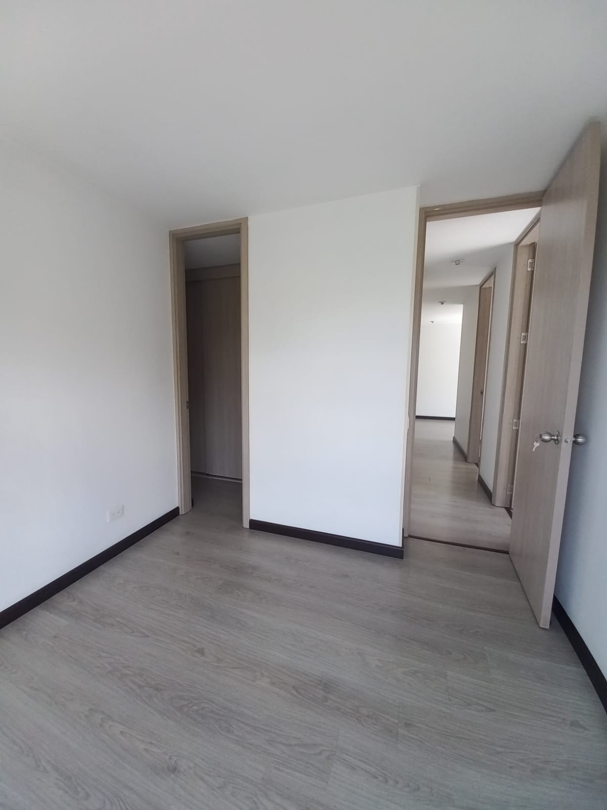 Apartamento en venta en Villemar, Bogotá · foto 9 de 24