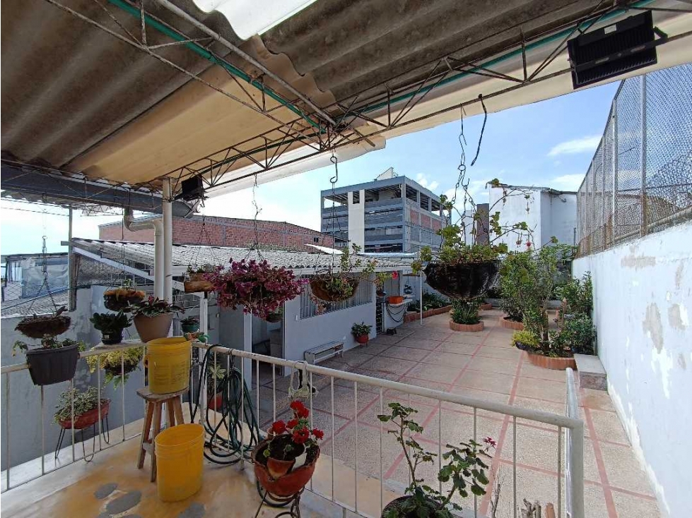 Casa en venta en Chipre, Manizales · foto 7 de 24