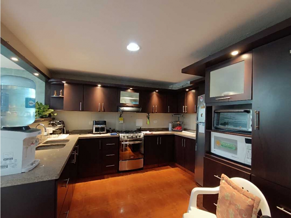 Casa en venta en Chipre, Manizales · foto 17 de 24