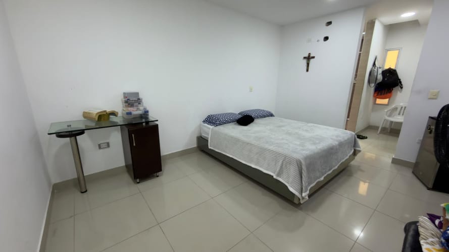 Casa de 5 alcobas en venta en Chaparral, Los Patios, 341 m² · foto 5 de 24
