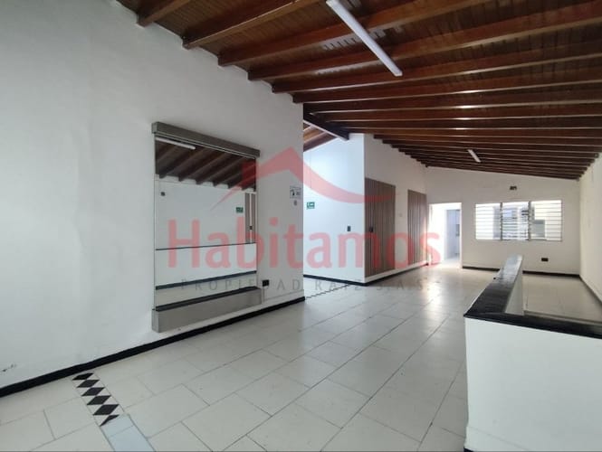 Local en arriendo en Conquistadores, Medellín, 225 m² · foto 4 de 18