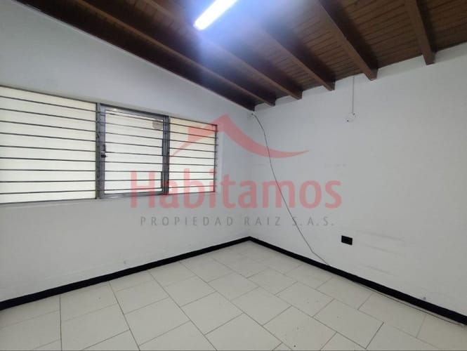 Local en arriendo en Conquistadores, Medellín, 225 m² · foto 5 de 18
