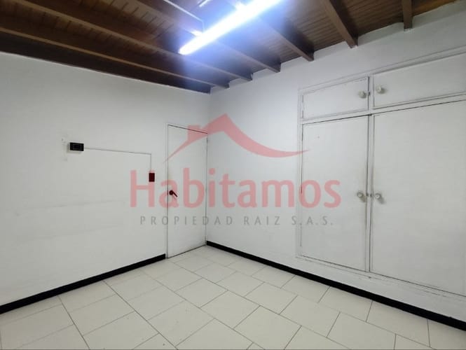 Local en arriendo en Conquistadores, Medellín, 225 m² · foto 6 de 18