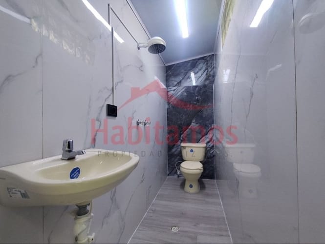 Local en arriendo en Conquistadores, Medellín, 225 m² · foto 9 de 18