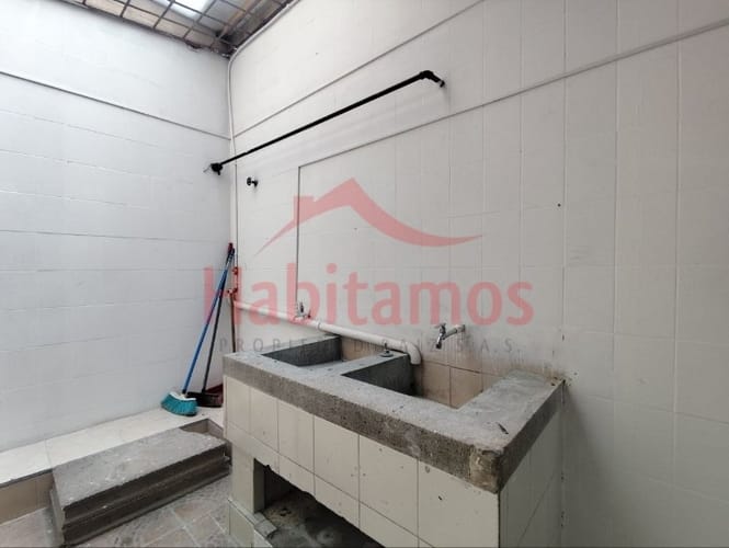 Local en arriendo en Conquistadores, Medellín, 225 m² · foto 13 de 18