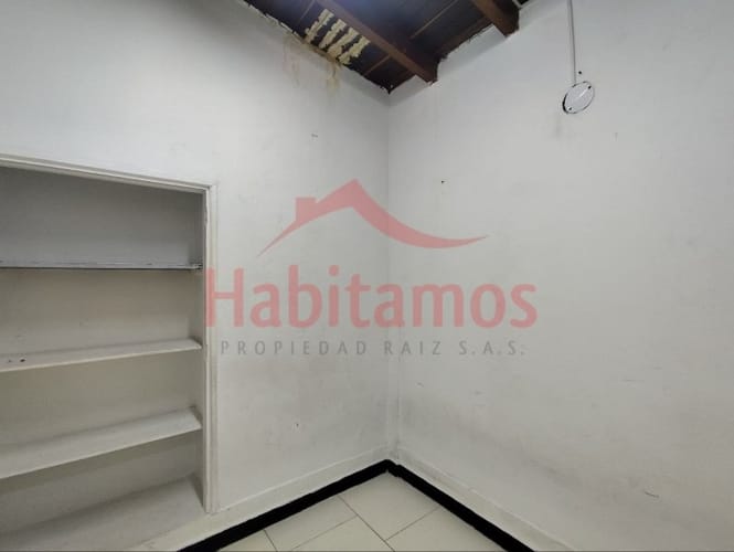 Local en arriendo en Conquistadores, Medellín, 225 m² · foto 15 de 18