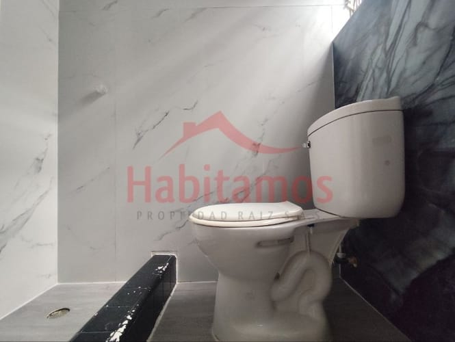 Local en arriendo en Conquistadores, Medellín, 225 m² · foto 16 de 18