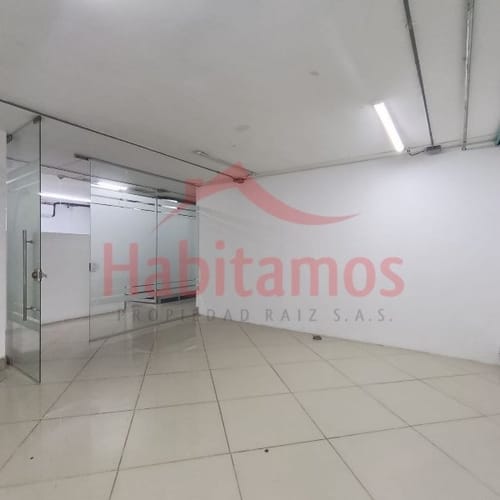 Local en arriendo en Suramericana, Medellín, 240 m² · foto 3 de 19