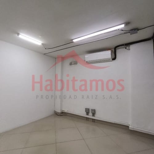 Local en arriendo en Suramericana, Medellín, 240 m² · foto 5 de 19